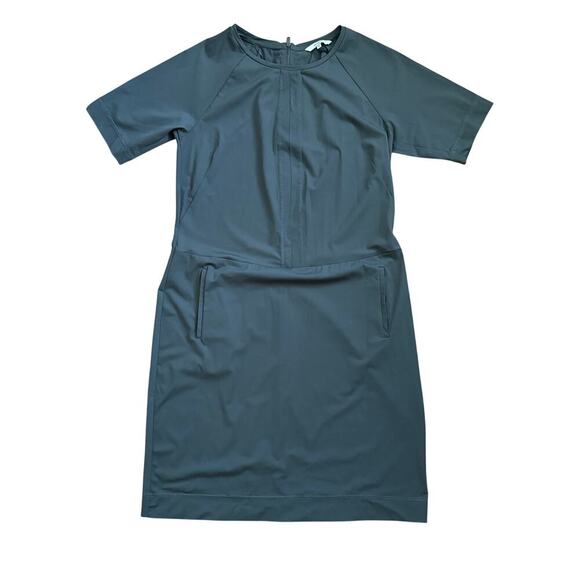 sandwich_ Green Athleisure Stretch Shift Dress Size M NWOT Comfortable - Picture 1 of 13